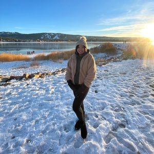 Meet your Posher, Isabelle